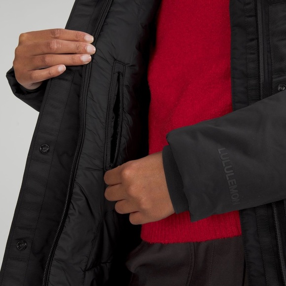 lululemon Apres It All Jacket - Picture 5 of 8